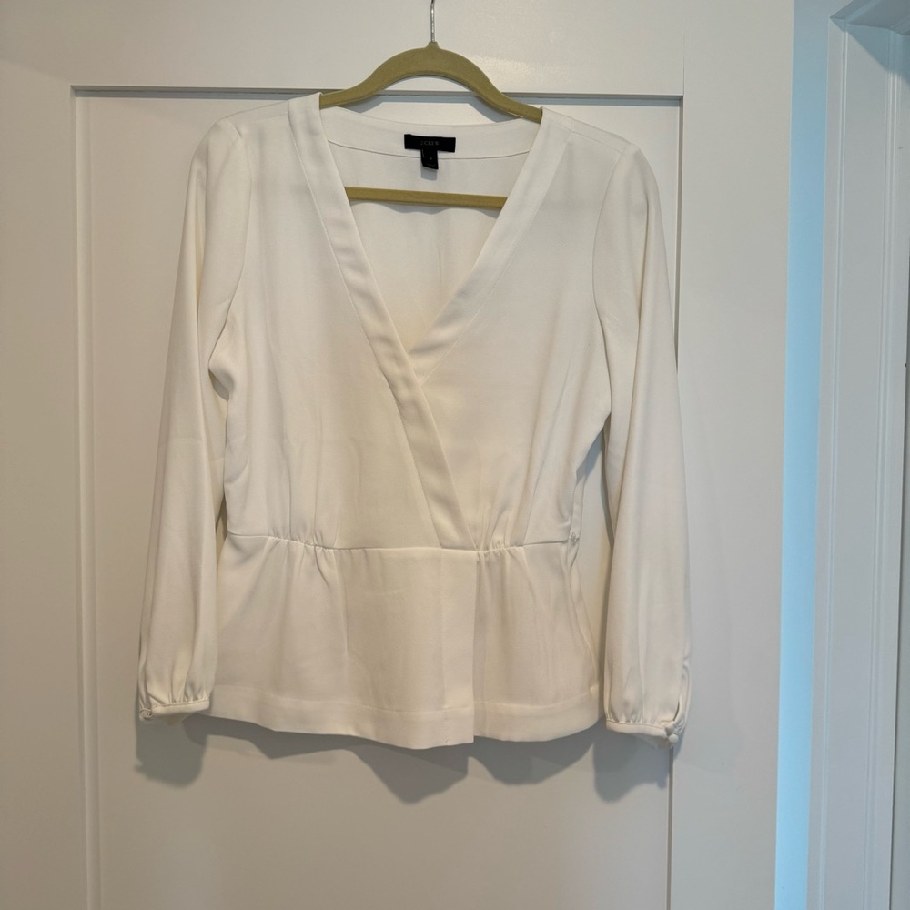 JCrew Shirt V neck Long sleeve size 6
